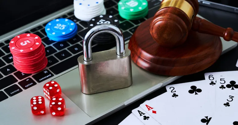 Φοροδιαφυγή μέσω online παιχνιδιών: Πως “εξαφανίστηκαν” εκατομμύρια από τα κρατικά ταμεία!