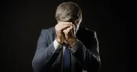 Καταδίκη κορυφαίου δικηγόρου για τεράστια φοροδιαφυγή από κέρδη στο πόκερ